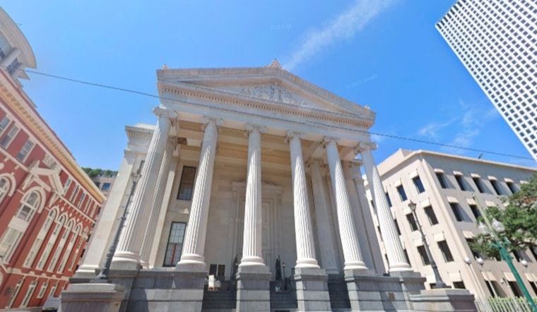 Crowds Pack Gallier Hall As Krewe d'Etat 'Dictator' Toasts NOLA Amid Budget Axe