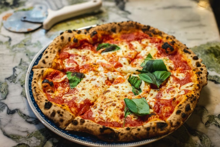 Crust & Craft Poised To Snag Prime Westover Terrace Slice In Greensboro