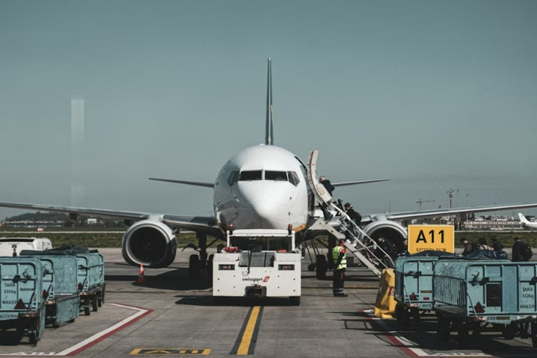 Cuba’s Fuel Meltdown Wrecks Flights and Hospitals, Rattles Miami Travel Plans