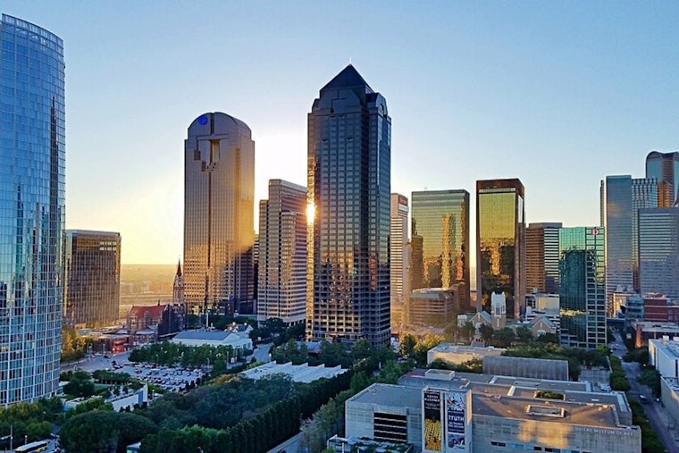 Dallas Gets Spring Heat Blast As Gusty Winds Stoke Fire Fears