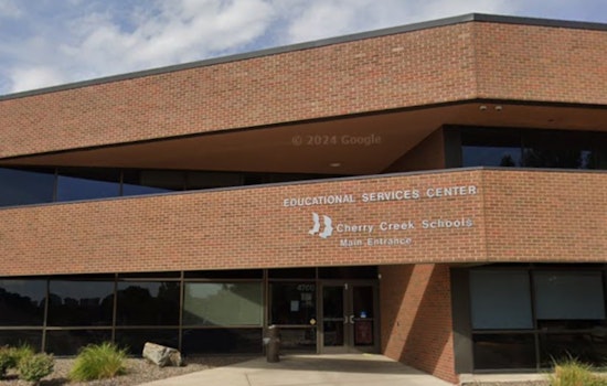 Deaf Students Left Hanging as Cherry Creek Botches Interpreter Coverage