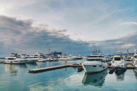 Deep Freeze Turns Cincinnati Marinas Into Boat Graveyards