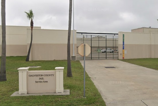 Defective Headlight and Vegas Debt Send Ex-Houston Lawyer to Jail After Traffic Stop