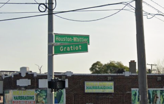 Detroit Valentine’s Gift Hustle Turns Ugly At East Side Corner