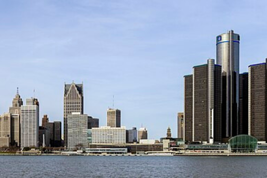 Detroit's Weather Rollercoaster: Sunny Days and Rain Chances Ahead, Advise Meteorologists