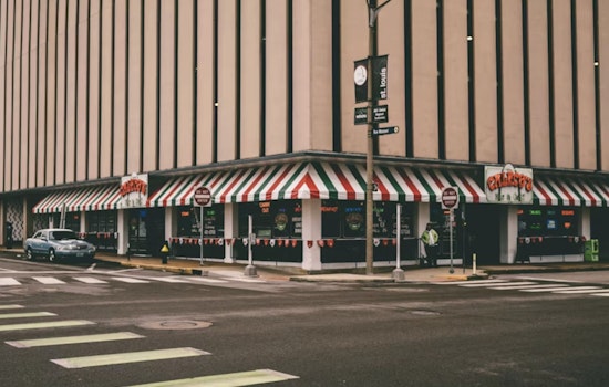 Downtown St. Louis Declares War on Empty Landmarks