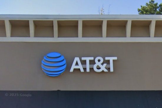 Durham Left Hanging As AT&T Cell Service Goes Dark For Days