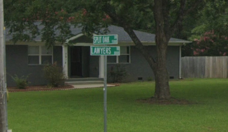 East Charlotte Corner Turns Deadly In Nighttime Lawyers Road Crash