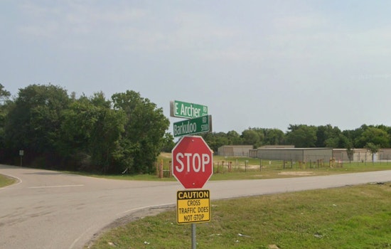 Gunman On The Loose After Baytown-Area Trailer Home Shooting