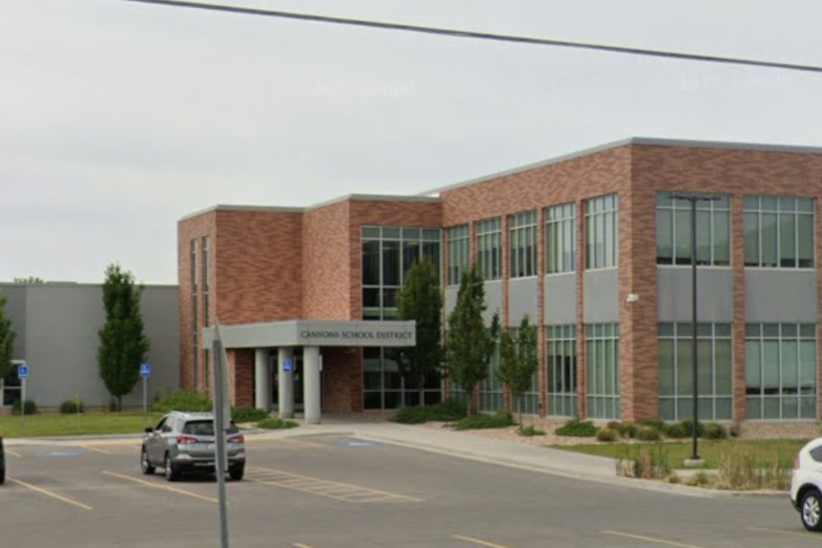 East Sandy School Shake-Up: Canyons District Revives Consolidation Fight