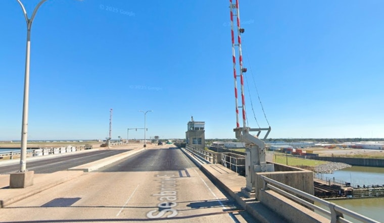 Emergency Closure of Senator Ted Hickey Bridge in Louisiana Disrupts Local Traffic