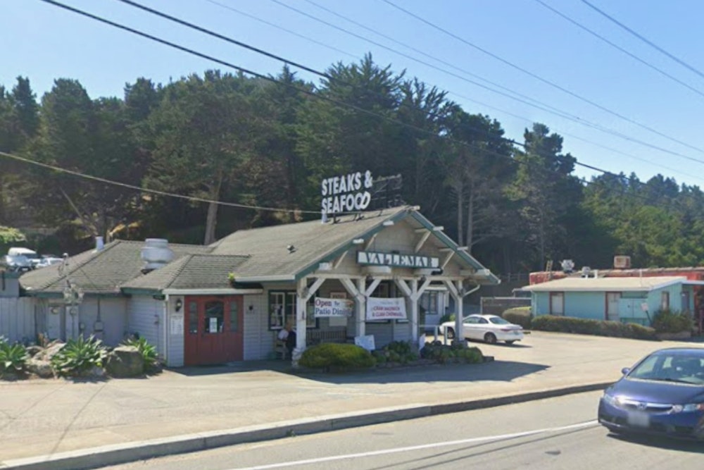 End of the Line: Pacifica’s Vallemar Station Set To Serve Its Last Prime Rib