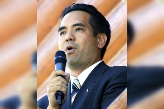 Epstein Files Drag Utah Ex-AG Sean Reyes Into Courtroom Crossfire