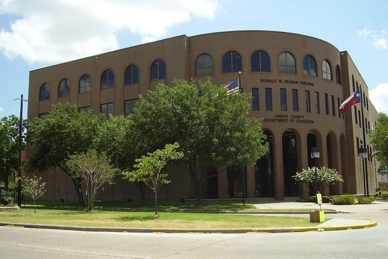 Houston School Power Couple as Trustee’s Wife Jumps Into HCDE Race As ‘Denise’