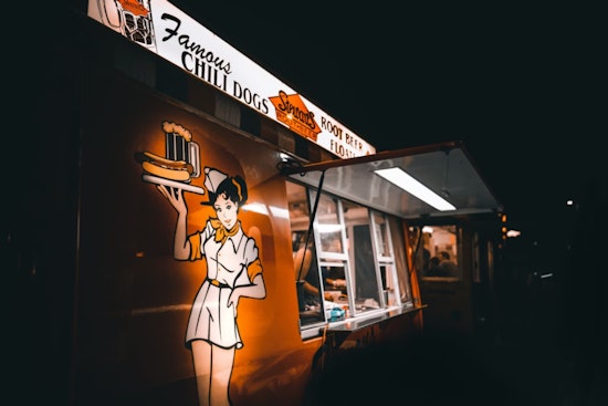 Hot Dog Crackdown, Everett Targets Rogue Street Stands With Tough New Law