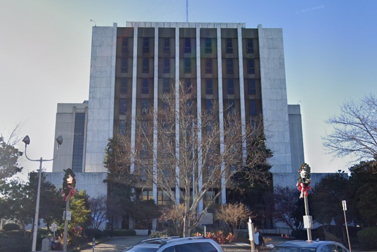 Ex-DeKalb County Officer Russell Mathis Sentenced to House Arrest and Probation After Alford Plea in Fatal Shooting of Stone Mountain Man