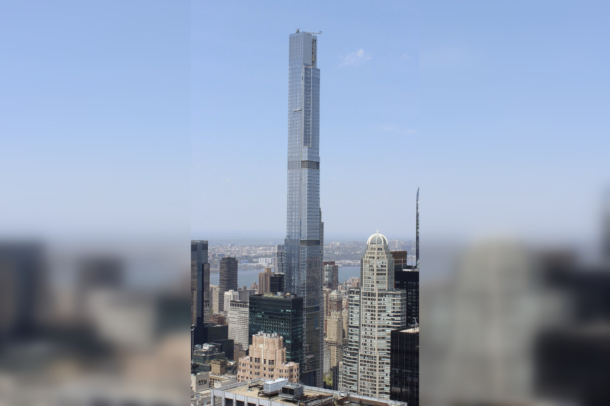 Clay Lifflander Lists Central Park South Penthouse For $20M