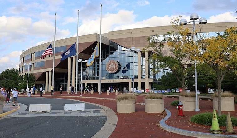 Fairfax Grills Feds as DOGE Job Slashes Gut DMV Paychecks