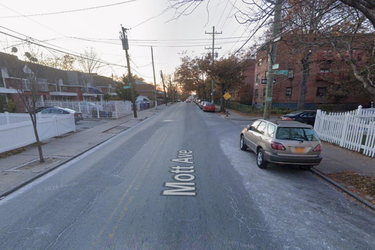 Far Rockaway Robbery Alert Targets Designer Jackets And Sneakers