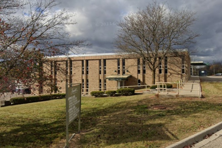 Farmington Schools Claim Cash Crunch As Spending Keeps Climbing