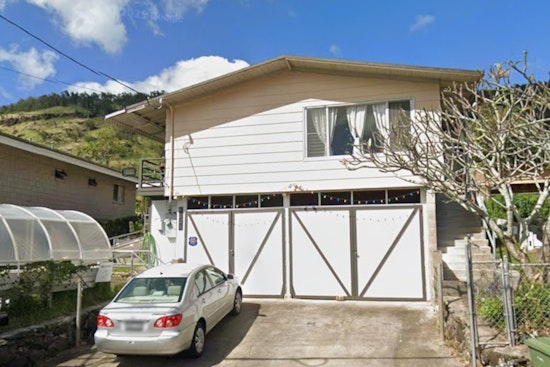 Fast-Moving Kalihi House Inferno Snuffed In Minutes By Honolulu Firefighters