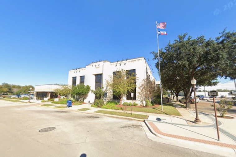 Feds Drop $30 Million On Seguin Streets As Growth Boom Clogs Roads