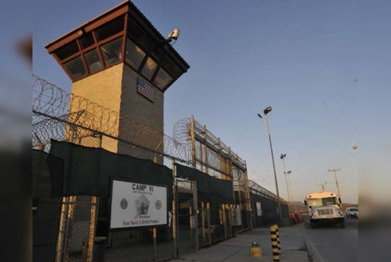 Feds' Own Health Corps Revolts Over Guantánamo Migrant Mission