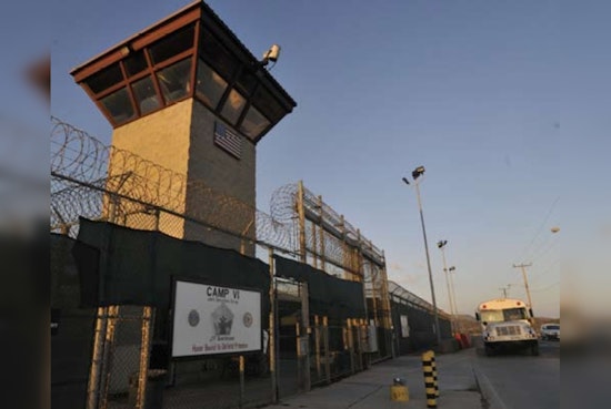 Feds' Own Health Corps Revolts Over Guantánamo Migrant Mission