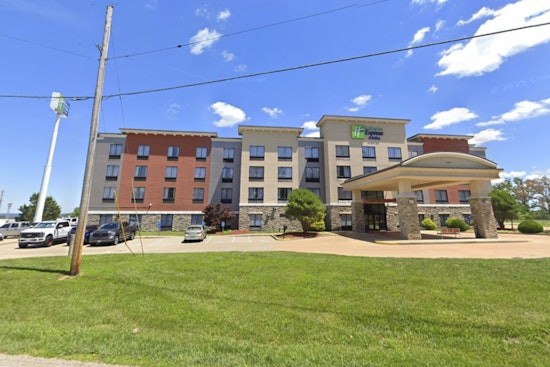 Festus Holiday Inn Chaos as SWAT Corners Suspect in Fenton Woman’s Death