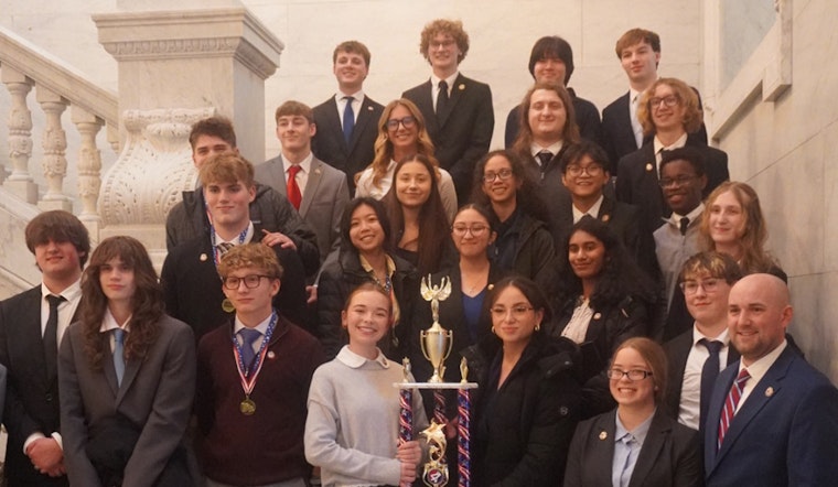 Findlay High School Triumphs in Ohio's "We the People" State Competition, Heads to Nationals in Washington, D.C.