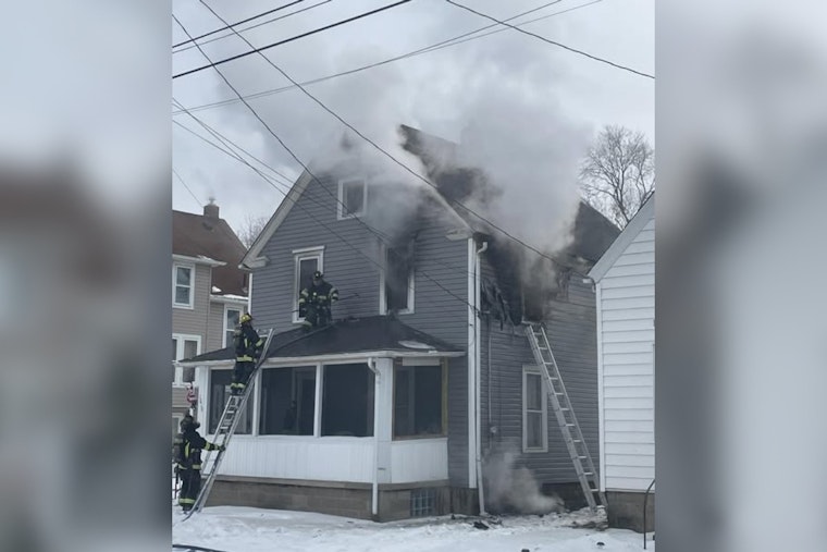 Firefighters Contain Central District Blaze. Highlight Importance of Smoke Detectors and Renters Insurance