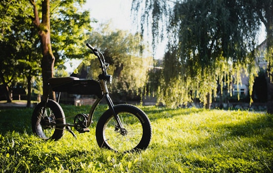 Florida Pols Target Sidewalk Speed Demons On E‑Bikes