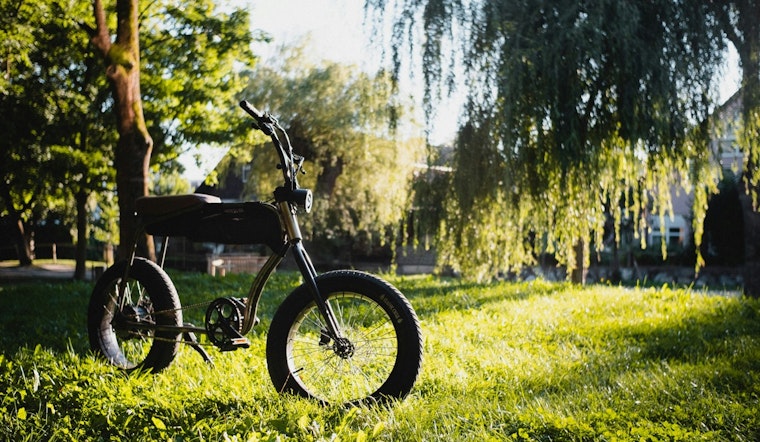 Florida Pols Target Sidewalk Speed Demons On E‑Bikes