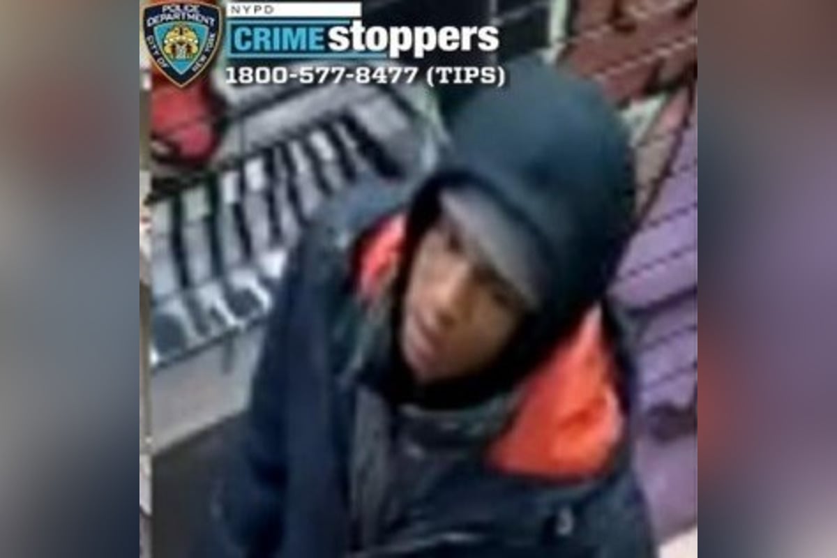 Flushing Robbery Flushing robbery: Woman pushed and robbed at Union Street