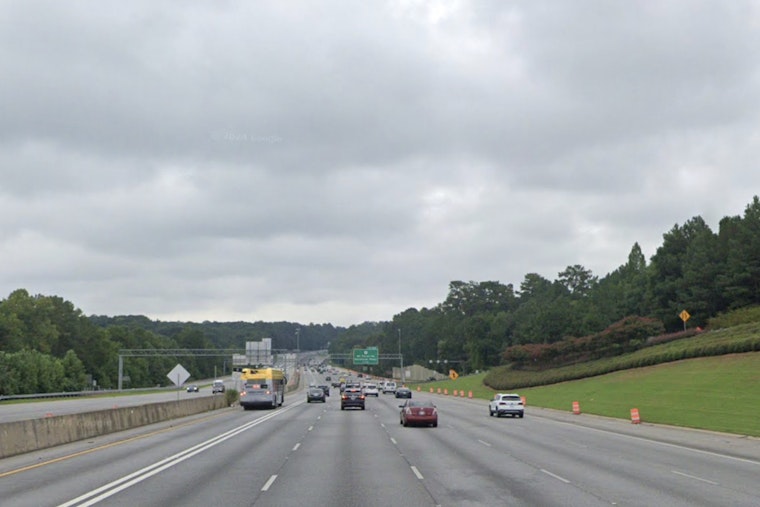 Fog Chokes Morning Drive as Atlanta Warms Up for Dry Weekend