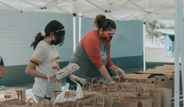 Food Lion Crew Blitzes 8,000 Food Boxes for Salisbury Food Bank