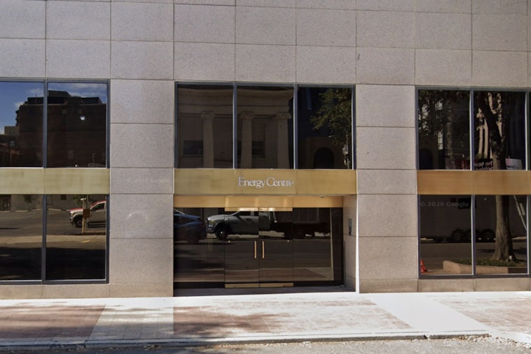 Foreclosed NOLA Skyscraper Snags $61M Lifeline On Poydras