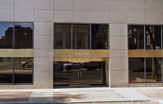 Foreclosed NOLA Skyscraper Snags $61M Lifeline On Poydras