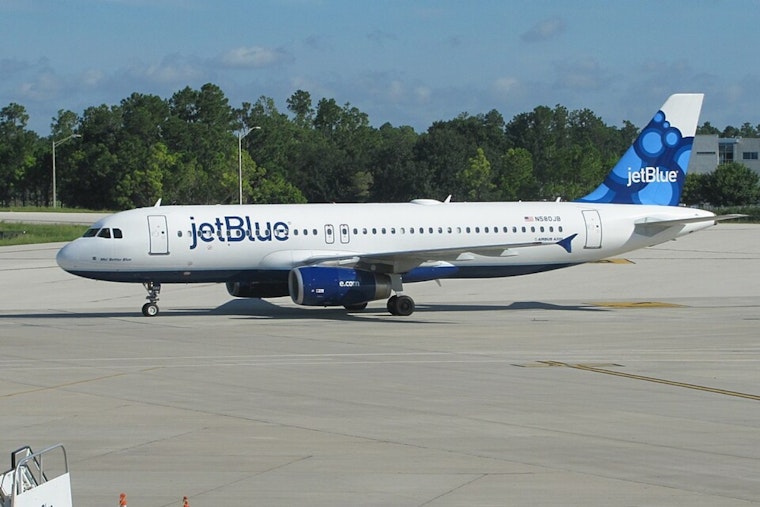 Fort Worth Judge Greenlights American's $100 Million JetBlue Grudge Match