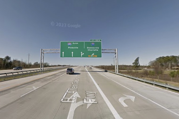 Four Seriously Injured in I-485 Rollover Crash Near I-77 Interchange in South Charlotte