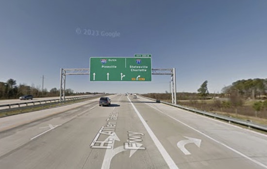 Four Seriously Injured in I-485 Rollover Crash Near I-77 Interchange in South Charlotte