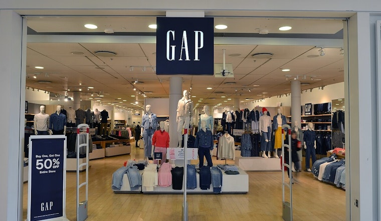 Gap Mounts Mag Mile Comeback Bid With New Chicago Storefront