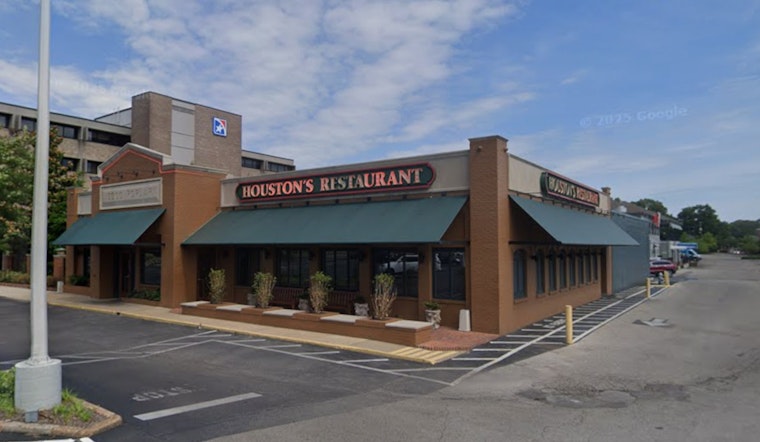 Goodbye, Houston’s: Crews Wreck East Memphis Icon On Poplar