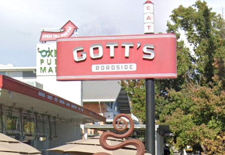 Gott's Roadside Opens At Original Farmers Market In Los Angeles