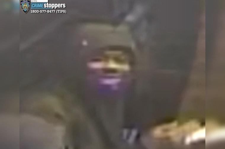 Gramercy Sidewalk Shocker — Police Search for Suspect Who Assaulted 70-Year-Old Near Lexington