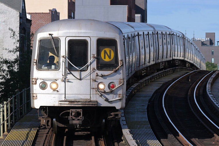 Gravesend N Train Rider Slashed During Robbery for Refusing to Give Cash