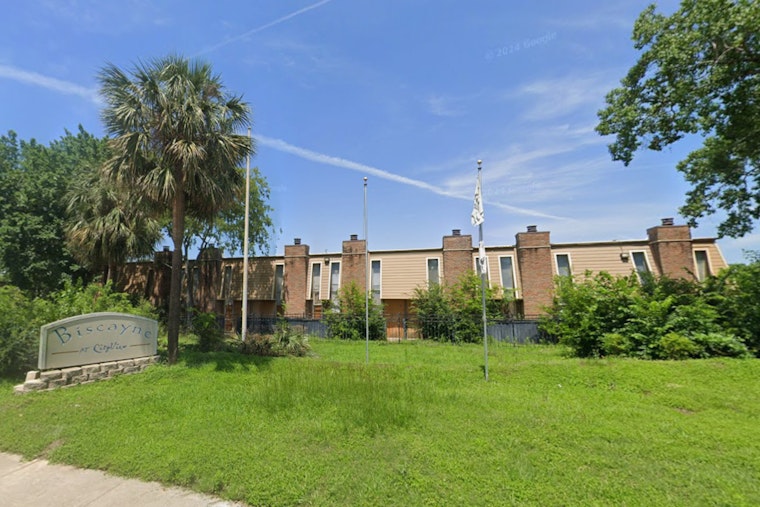 Greenspoint Eyesore Biscayne Apartments Finally Meet The Wrecking Ball