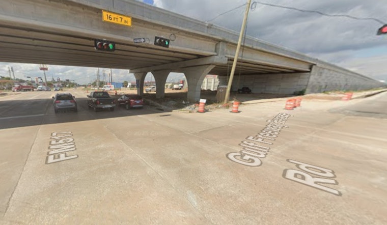 Gulf Freeway Chaos As Driver Found Shot After Dickinson Crash