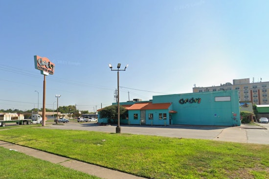 Gunfire Erupts At North Houston Chacho’s After Service Snub