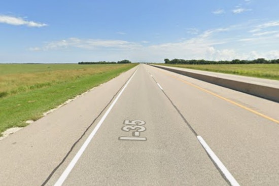Guthrie Drivers Caught In Miles-Long Jam As I-35 Grass Fire Erupts